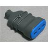 Presa per rete elettrica Gewiss GW28206, alveoli protetti da contatti diretti accidentali/volontari. 